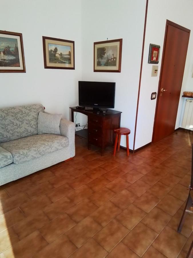 Casamarche Apartment Montalto Dora Екстериор снимка